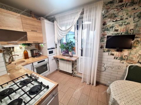 2-komnatnaya-ul-izobilnaya-d-8 фото