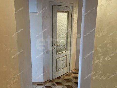 2-komnatnaya-ul-minina-d-2-8 фото