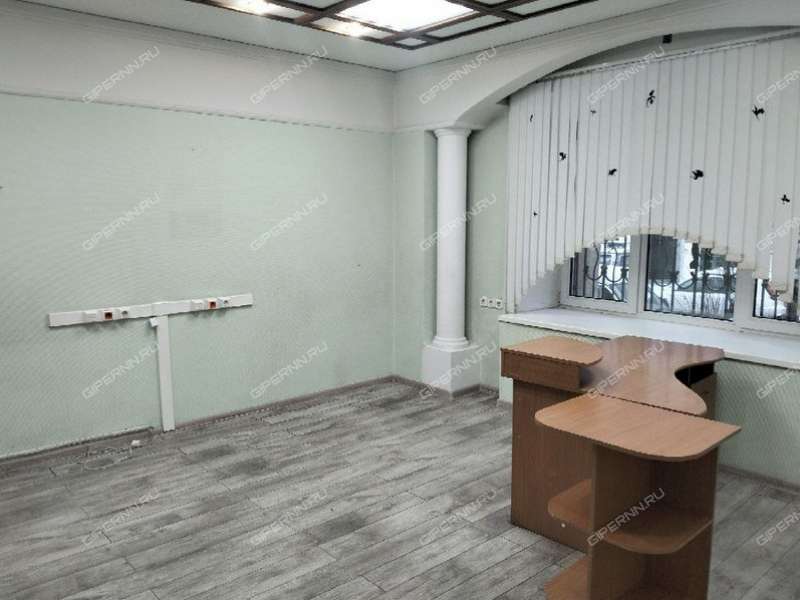 помещение под торговую площадь на Максима Горького ул., д.52