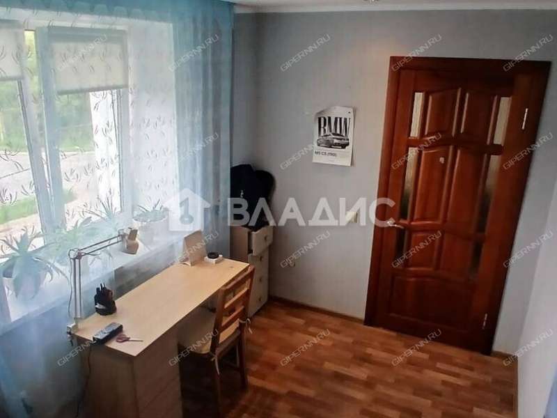 четырёхкомнатная квартира на Школьной улице дом 26 посёлок Ждановский