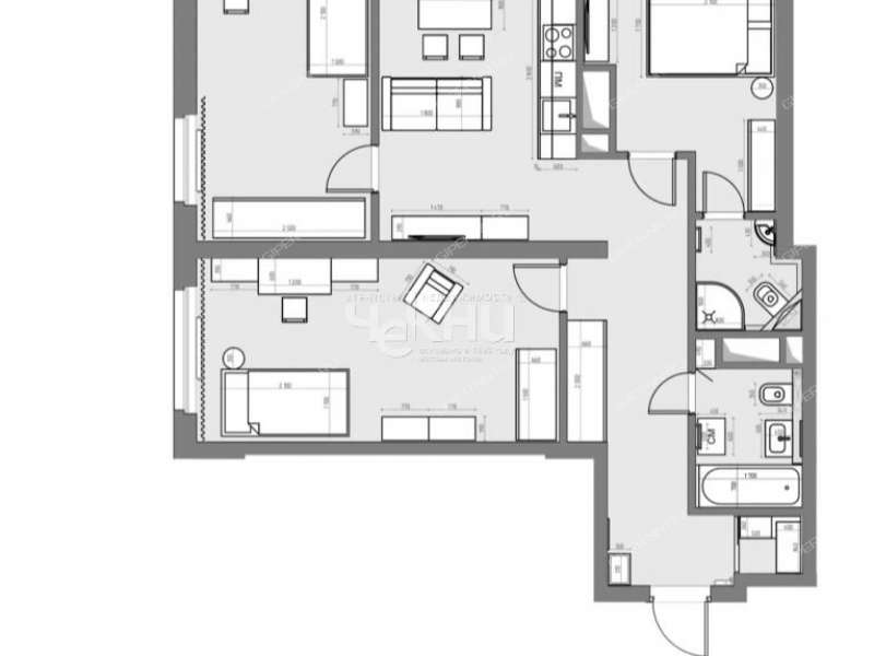 трёхкомнатная квартира в новостройке на улице Сергея Акимова