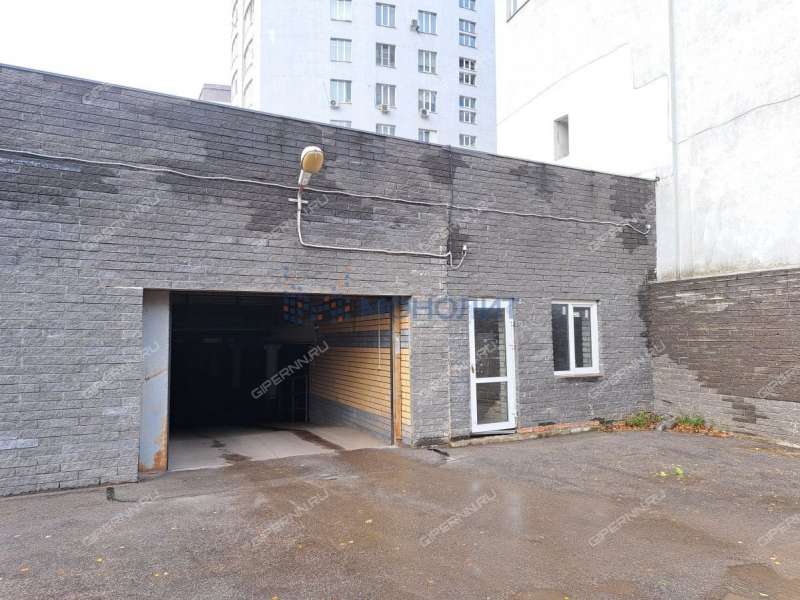 гараж на Грузинской улице