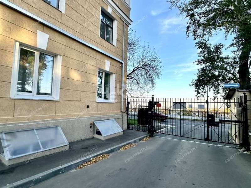 помещение под офис на Верхне-Волжской набережной