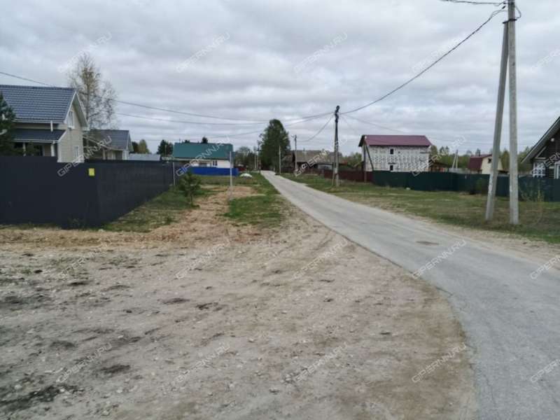 земельный участок 6,7 сотки деревня Ильинское