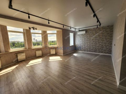 3-komnatnaya-prosp-molodezhnyy-d-38 фото