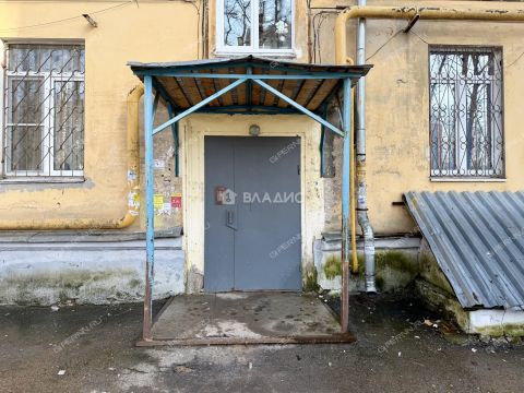 3-komnatnaya-prosp-gagarina-d-17 фото