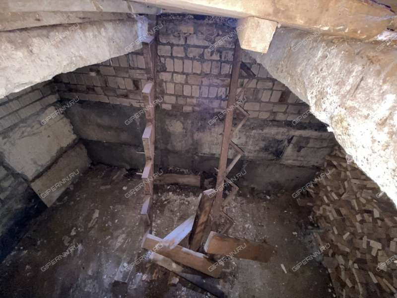 гараж на Зеленхозовской улице