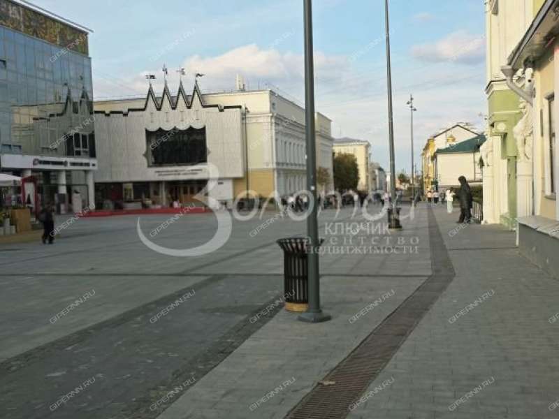 трёхкомнатная квартира на Большой Покровской улице дом 32