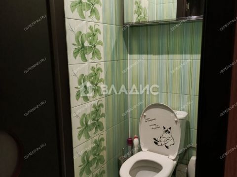 3-komnatnaya-ul-rodionova-d-39 фото