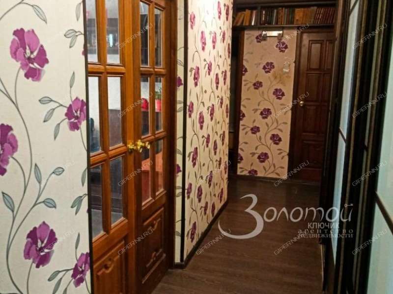 трёхкомнатная квартира на Автомеханической улице дом 15А