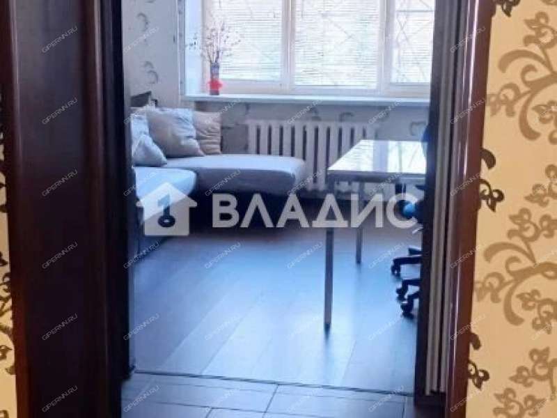двухкомнатная квартира на Октябрьской улице дом 90 город Бор