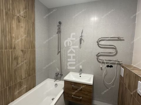 2-komnatnaya-ul-sergeya-akimova-50 фото