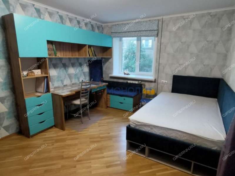 четырёхкомнатная квартира на Казанском шоссе дом 10 к2