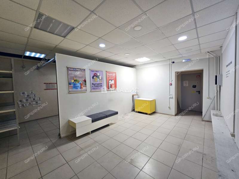 помещение под помещение свободного назначения на улице Коминтерна