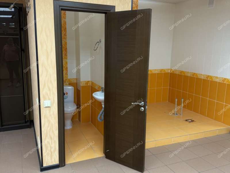 помещение под помещение свободного назначения на улице Родионова