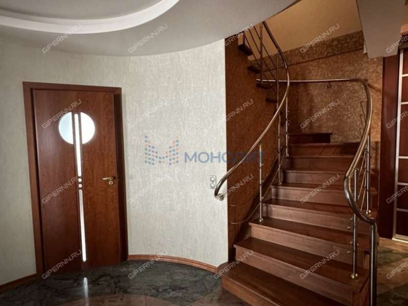 шестикомнатная квартира на Студёной улице дом 32