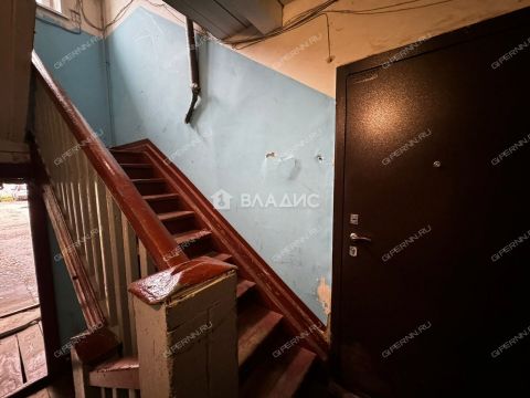 2-komnatnaya-poselok-40-let-oktyabrya-ul-orbeli-d-5 фото