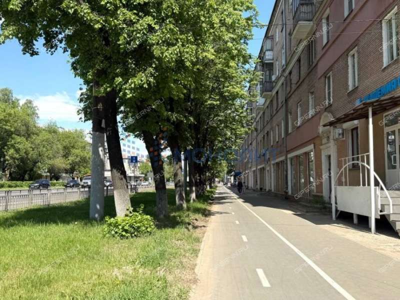 трёхкомнатная квартира на проспекте Ленина дом 80
