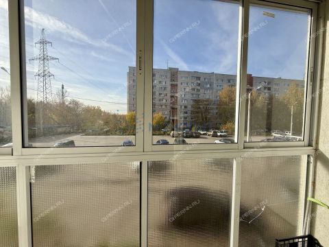 2-komnatnaya-ul-dvizhencev-d-34 фото