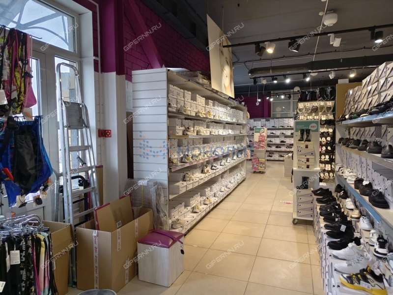 помещение под торговую площадь, недвижимость под общепит на Советской площади город Балахна