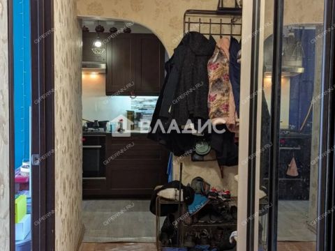 2-komnatnaya-prosp-busygina-d-60 фото