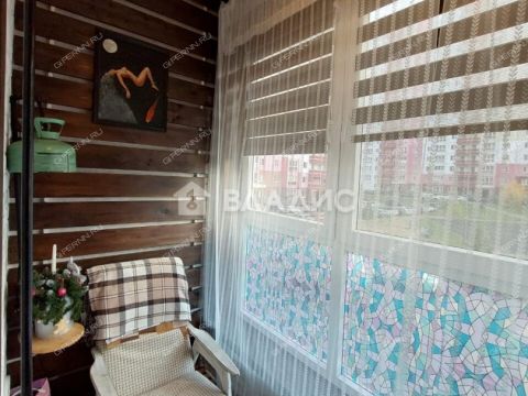 1-komnatnaya-b-r-60-letiya-oktyabrya-d-5a фото