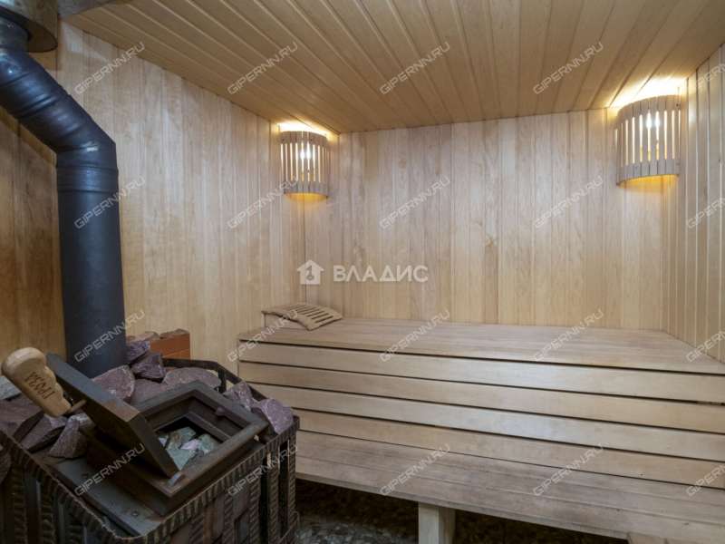 дом на улице Чуйкова город Бор