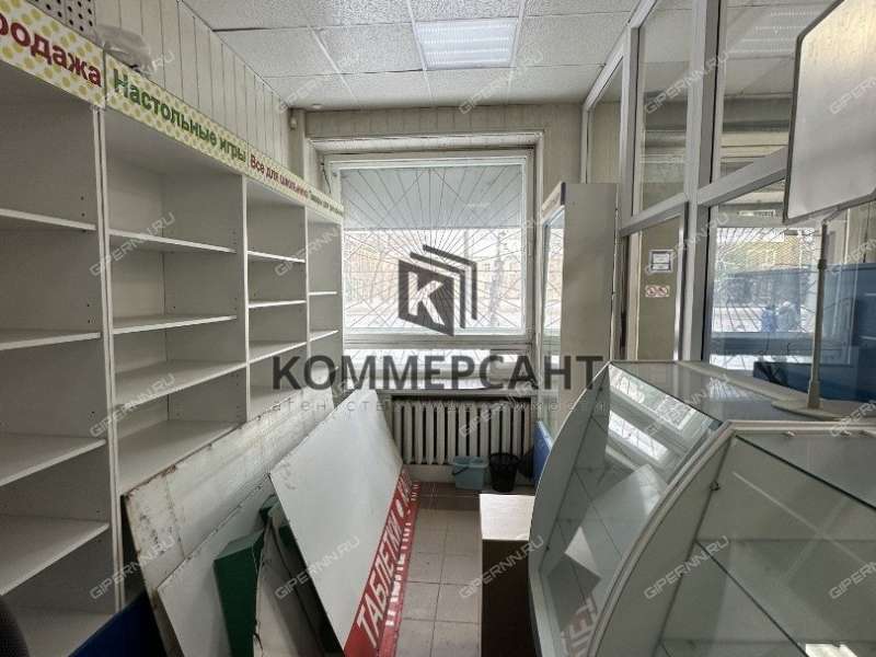помещение под торговую площадь на улице Героя Рябцева