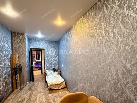 3-komnatnaya-ul-fedoseenko-d-79 фото