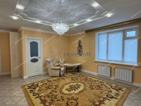 2-komnatnaya-ul-vysokaya-d-10 фото