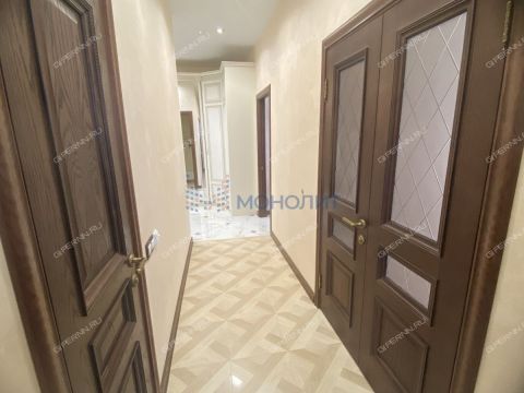 2-komnatnaya-nab-kazanskaya-d-5 фото