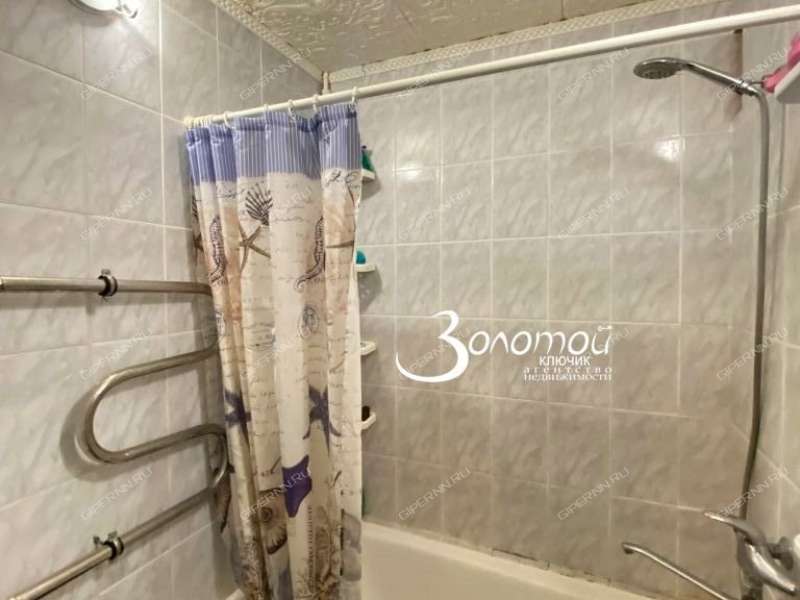 трёхкомнатная квартира на улице Бринского дом 5 к1