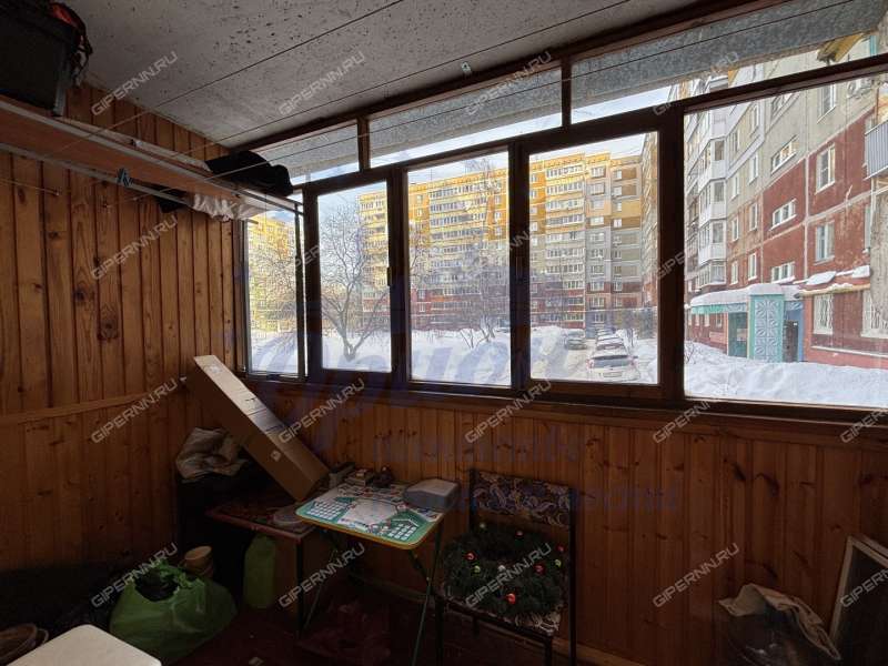 четырёхкомнатная квартира на Южном шоссе дом 8