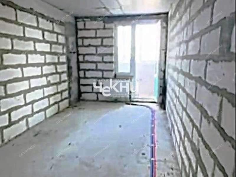 трёхкомнатная квартира на улице Максима Горького дом 73