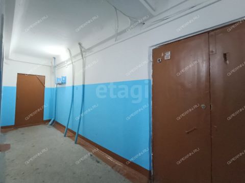 1-komnatnaya-ul-perehodnikova-d-5a фото