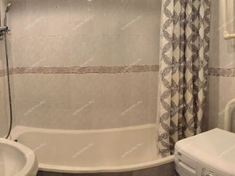 2-komnatnaya-b-r-zarechnyy-d-1 фото