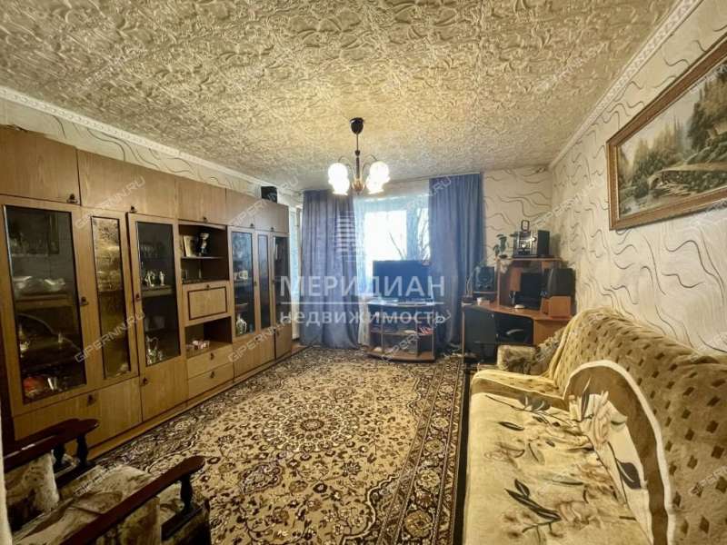 трёхкомнатная квартира на Сормовском шоссе дом 12