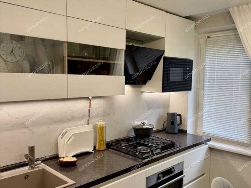 трёхкомнатная квартира на Ковалихинской улице дом 97А