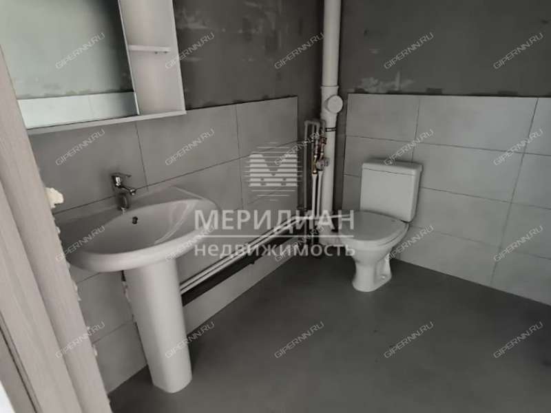 помещение под помещение свободного назначения на улице 50-летия Победы