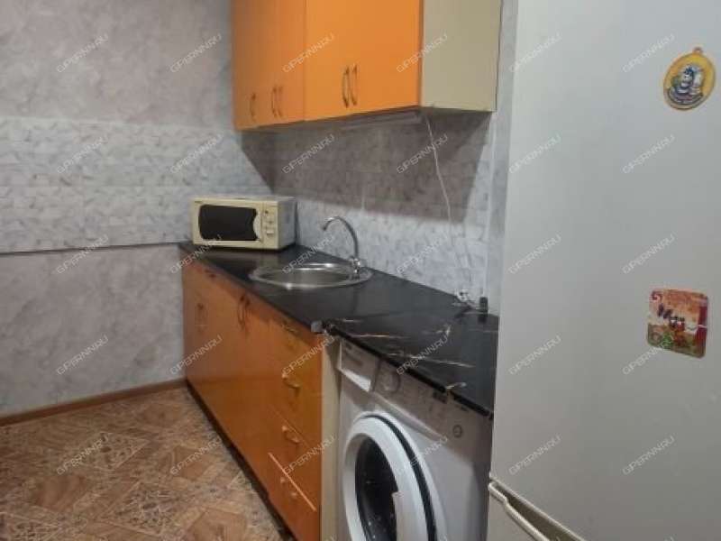 комната в доме 12 к1 на Мончегорской улице