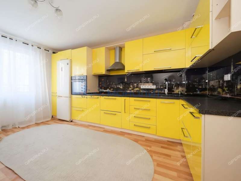 трёхкомнатная квартира на улице Академика Сахарова дом 113 к1