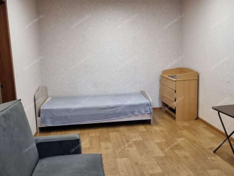 двухкомнатная квартира на проспекте Кирова дом 24