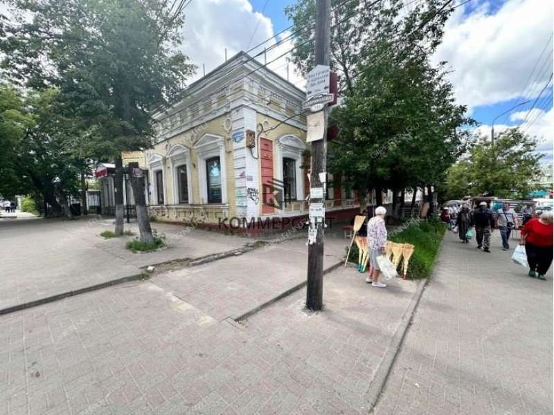 здание под офис, торговую площадь на улице Долгополова
