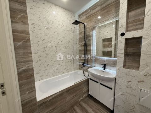 2-komnatnaya-ul-rodionova-d-202-1 фото