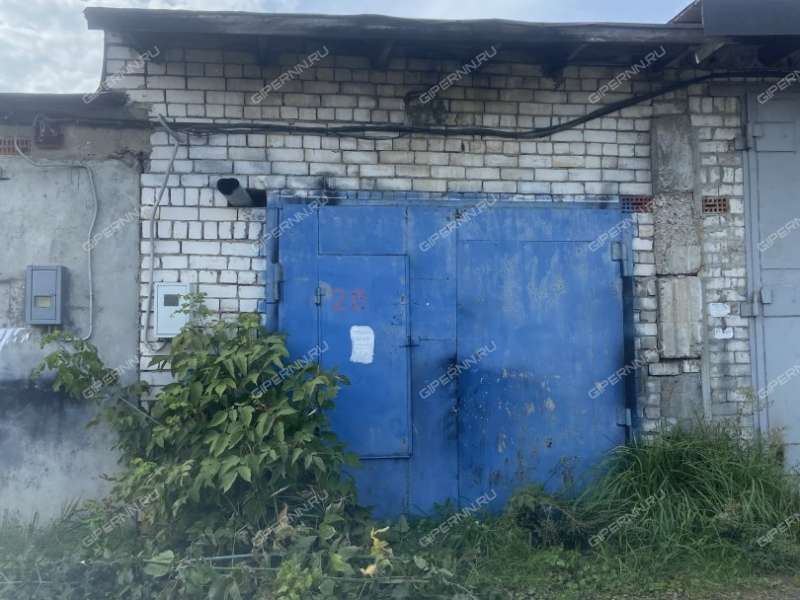 гараж на Зеленхозовской улице