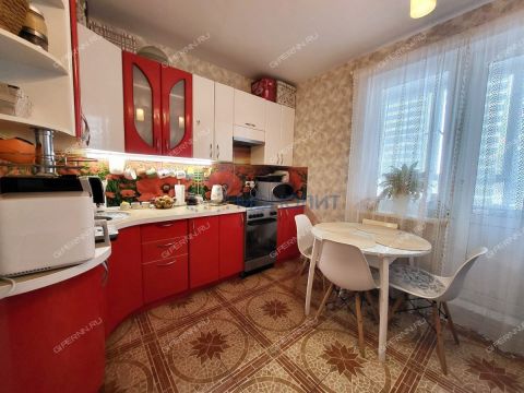 2-komnatnaya-nab-volzhskaya-d-21 фото