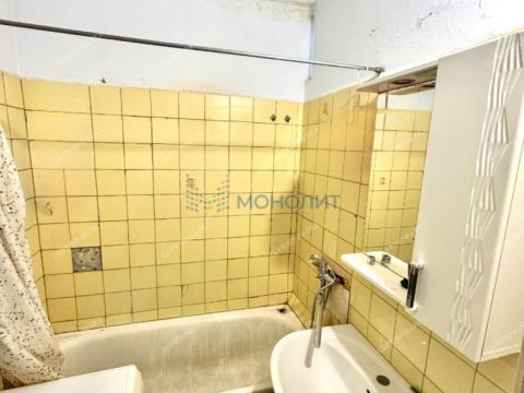 3-komnatnaya-ul-generala-zimina-d-6 фото