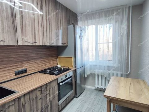 3-komnatnaya-ul-monchegorskaya-d-30 фото