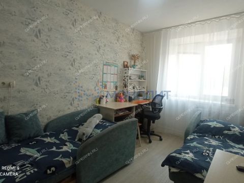 4-komnatnaya-ul-admirala-makarova-d-8-k1 фото