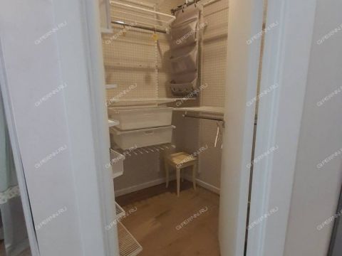 3-komnatnaya-ul-rodionova-d-193-k7 фото